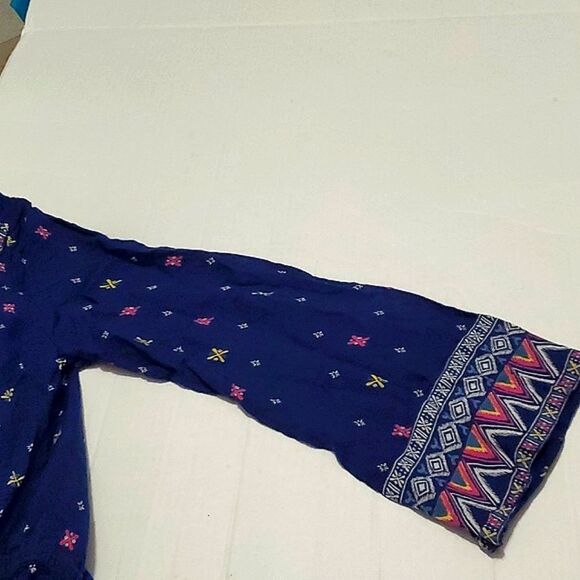 Roxy Boho Navy Medallion Print Surplice Front Flowy Romper - Picture 8 of 14